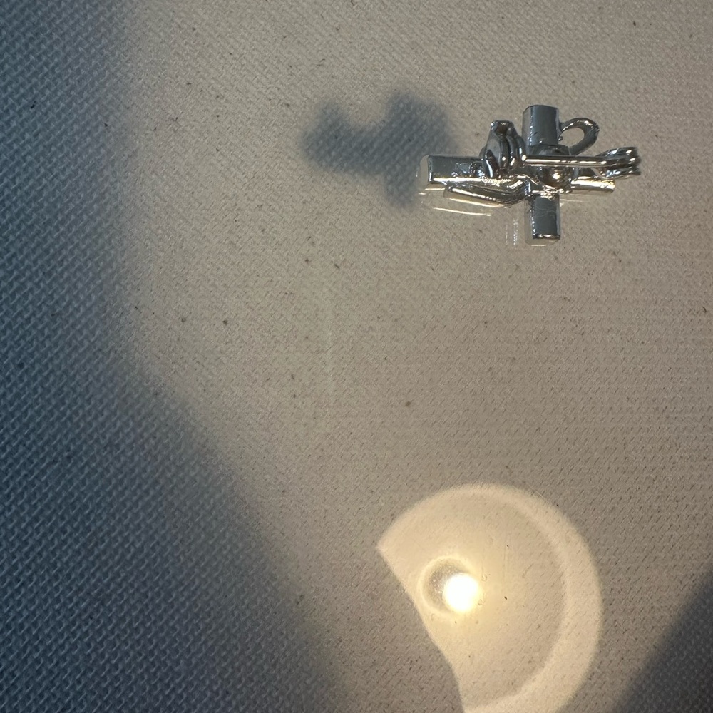 Crystal Cross Brooch - Picture 4 of 5